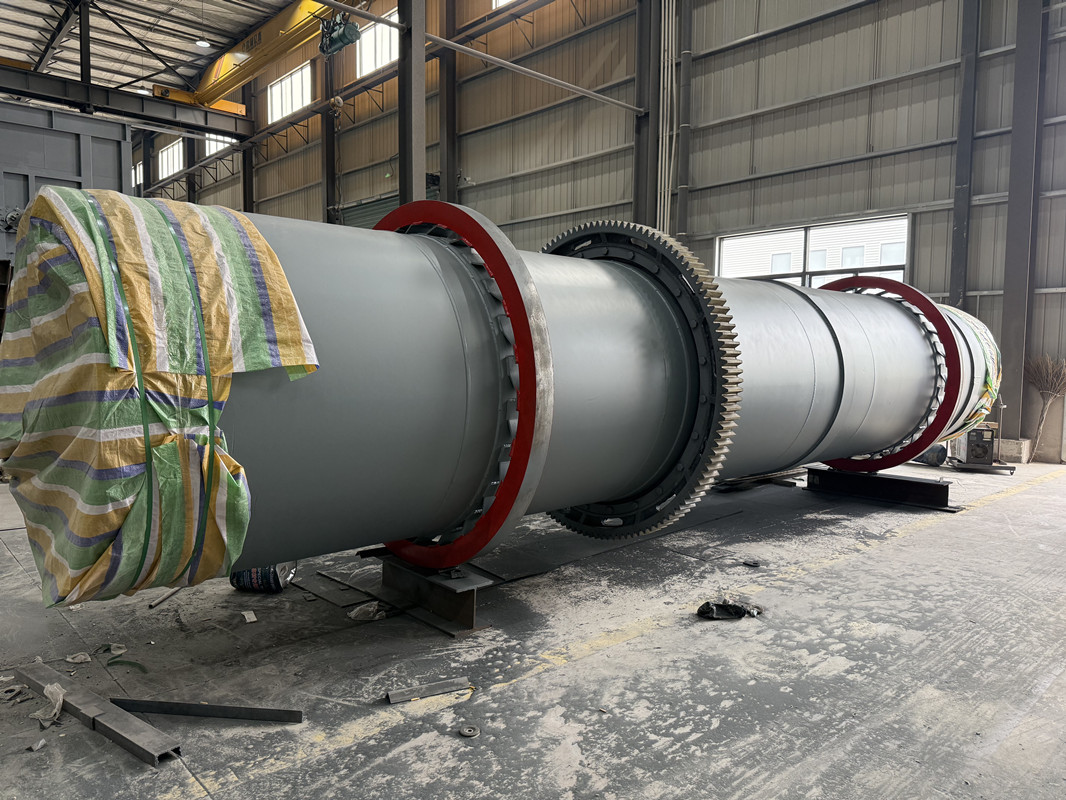 发货（马来西亚）1.68×9.2米烘干机第四车